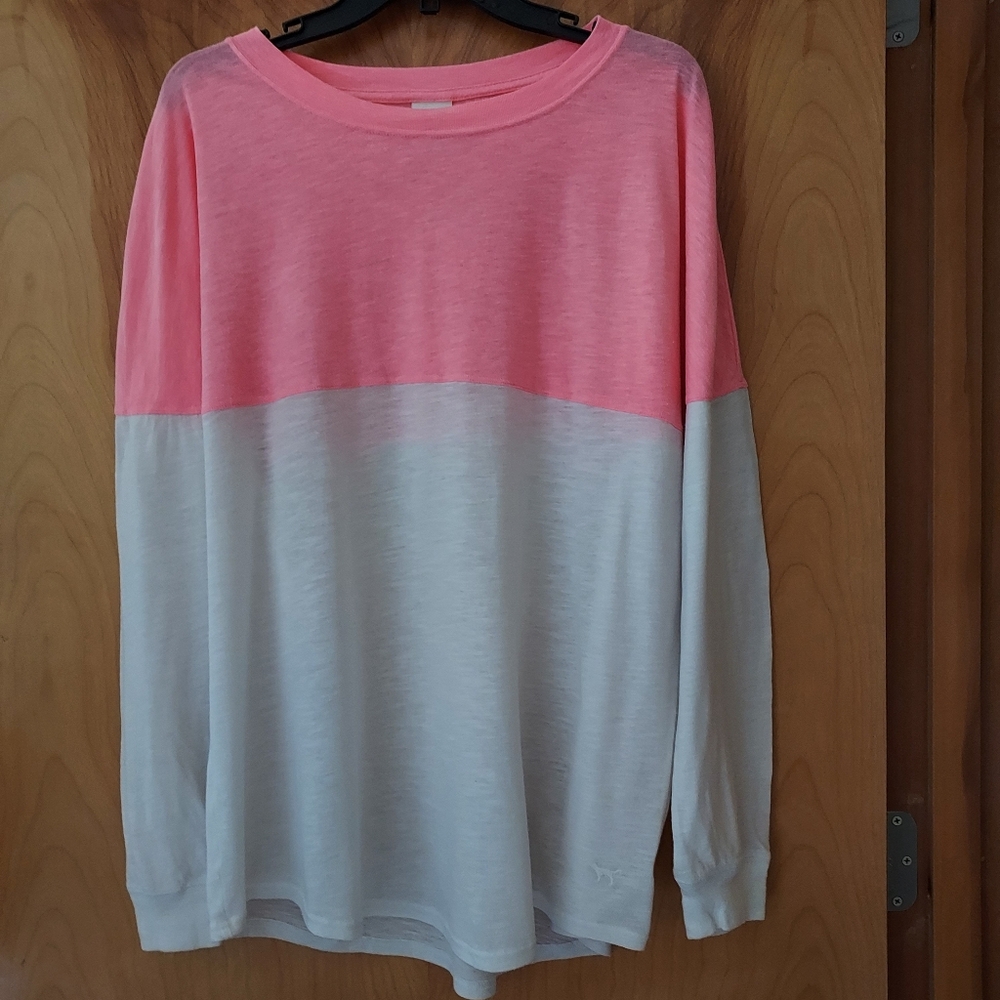 Pink brand top
